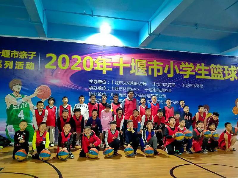 为什么大前锋在比赛中需要特别的体能训练?_2